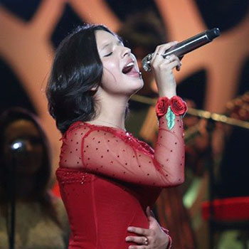 Foto de &Aacute;ngela Aguilar