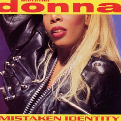 Foto de Mistaken Identity