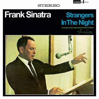 Foto de Strangers In The Night