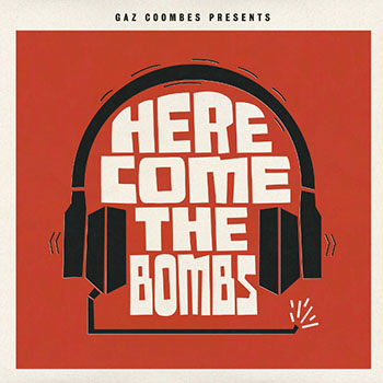 Cover de Here Come The Bombs