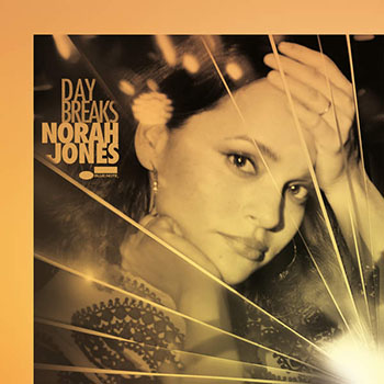 Cover de Day Breaks