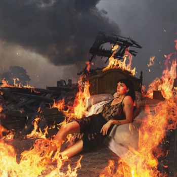 Foto de Let Her Burn