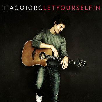 Cover de Let Yourself In